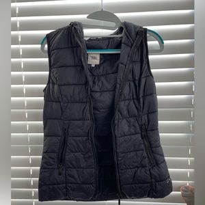 Tasso Vest